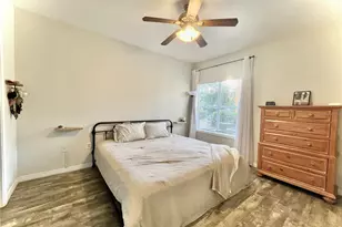 4802 51st Street W, Bradenton, FL 34210 - Photo 7