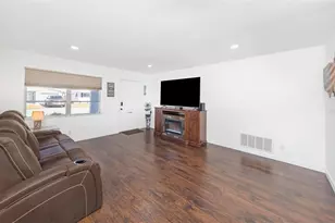 4488 100th Ave N, Pinellas Park, FL 33782 - Photo 5