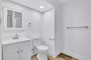 191 Vista Hermosa Cir, Sarasota, FL 34242 - Photo 25