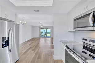 191 Vista Hermosa Cir, Sarasota, FL 34242 - Photo 15