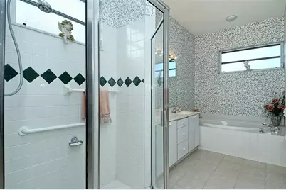 4578 Samoset Drive, Sarasota, FL 34241 - Photo 29