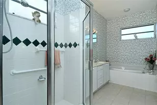 4578 Samoset Dr, Sarasota, FL 34241 - Photo 29