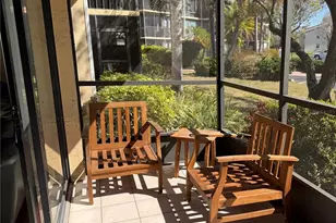 618 Bird Bay Dr S, Venice, FL 34285 - Photo 15