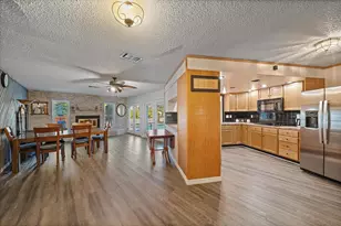 3601 Egerton Cir, Sarasota, FL 34233 - Photo 29
