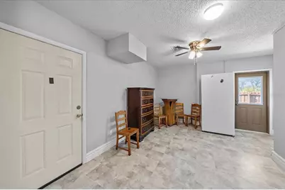 3601 Egerton Circle, Sarasota, FL 34233 - Photo 11