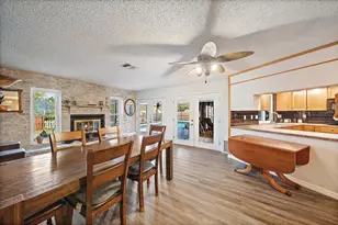 3601 Egerton Cir, Sarasota, FL 34233 - Photo 27