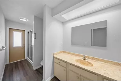 3601 Egerton Circle, Sarasota, FL 34233 - Photo 7