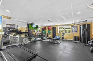 800 N Tamiami Trail, Sarasota, FL 34236 - Photo 45