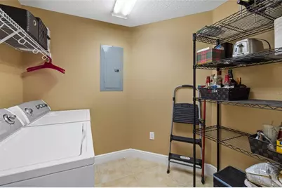 800 N Tamiami Trail #611, Sarasota, FL 34236 - Photo 19