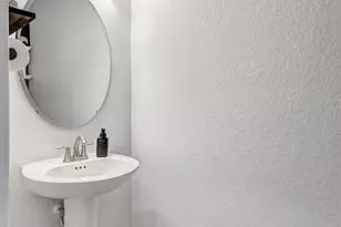 17834 Polo Trl, Lakewood Ranch, FL 34211 - Photo 21