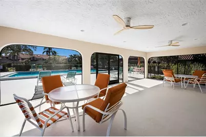 5590 Golf Pointe Drive #5590, Sarasota, FL 34243 - Photo 37