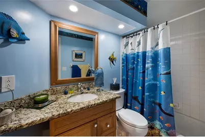 5590 Golf Pointe Drive #5590, Sarasota, FL 34243 - Photo 17