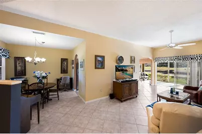 5590 Golf Pointe Drive #5590, Sarasota, FL 34243 - Photo 11