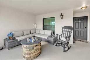 5527 Palmer Cir, Bradenton, FL 34211 - Photo 3