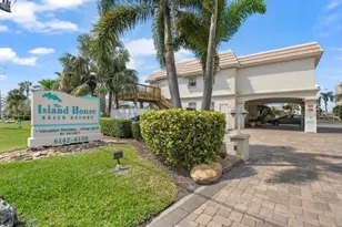 6146 Midnight Pass Rd, Sarasota, FL 34242 - Photo 29