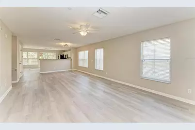 8626 Majestic Elm Court, Lakewood Ranch, FL 34202 - Photo 11