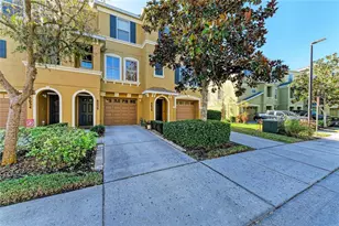 8626 Majestic Elm Ct, Lakewood Ranch, FL 34202 - Photo 3