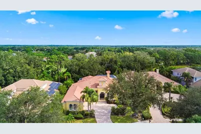 7203 Chatsworth Court, University Park, FL 34201 - Photo 33