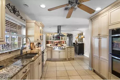 5507 America Drive, Sarasota, FL 34231 - Photo 15