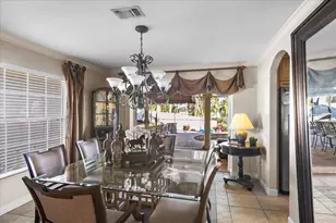 5507 America Dr, Sarasota, FL 34231 - Photo 11