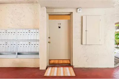 3700 S Osprey Avenue #112, Sarasota, FL 34239 - Photo 5