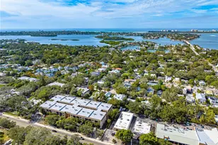 3700 S Osprey Ave, Sarasota, FL 34239 - Photo 31