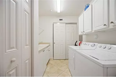 7702 Lake Vista Court #305, Lakewood Ranch, FL 34202 - Photo 33