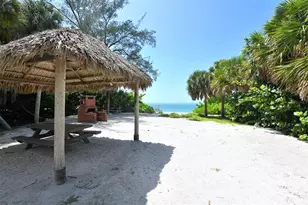 4712 Higel Ave, Sarasota, FL 34242 - Photo 85