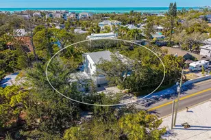 4712 Higel Ave, Sarasota, FL 34242 - Photo 3