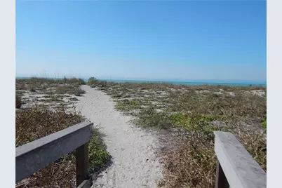 620 Flamingo Drive #105, Venice, FL 34285 - Photo 3