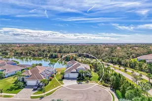 12301 Auburndale Ct, Venice, FL 34293 - Photo 3