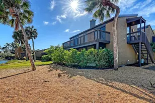 24 Sandy Cove Rd, Sarasota, FL 34242 - Photo 21