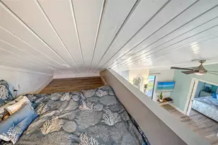 24 Sandy Cove Rd, Sarasota, FL 34242 - Photo 19