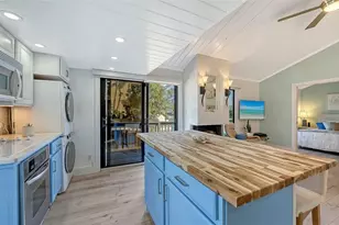 24 Sandy Cove Rd, Sarasota, FL 34242 - Photo 11