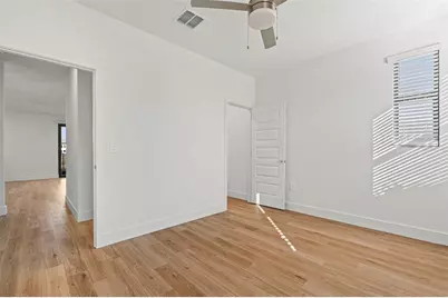 8025 Gulfstream Court, Lakewood Ranch, FL 34202 - Photo 21