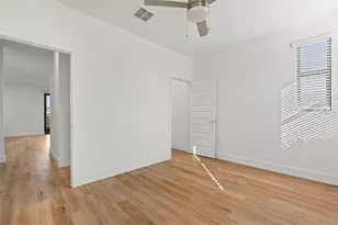 8025 Gulfstream Ct, Lakewood Ranch, FL 34202 - Photo 21