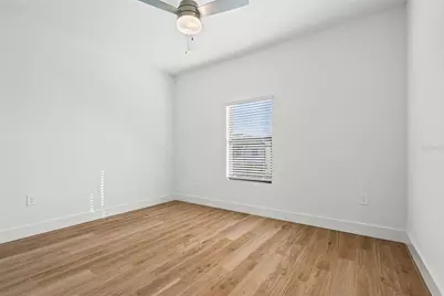 8025 Gulfstream Court, Lakewood Ranch, FL 34202 - Photo 35