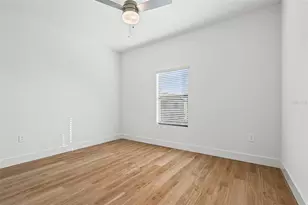 8025 Gulfstream Ct, Lakewood Ranch, FL 34202 - Photo 35