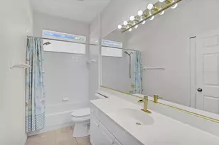 4031 Caddie Dr E, Bradenton, FL 34203 - Photo 19