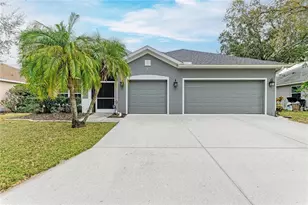 835 Cedarcrest Ct, Sarasota, FL 34232 - Photo 3