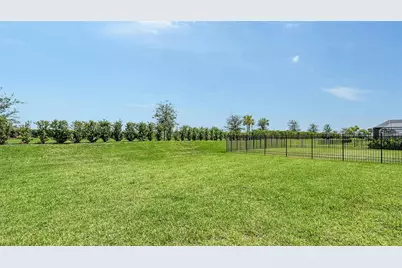 17119 Barnwood Place, Lakewood Ranch, FL 34211 - Photo 43