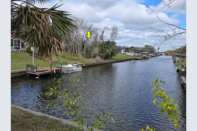 25 Christopher Court N, Palm Coast, FL 32137 - Photo 3