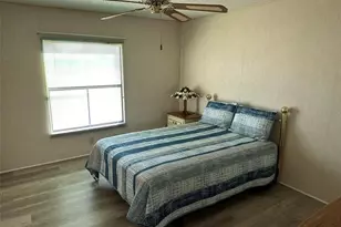 76 Eagle Cir, Ellenton, FL 34222 - Photo 13