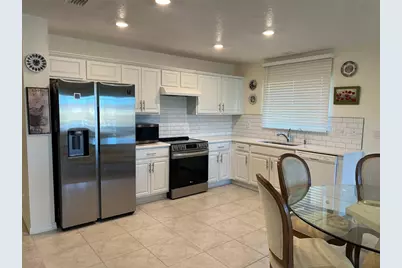 3558 74th Avenue Circle E, Sarasota, FL 34243 - Photo 19