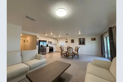 3558 74th Avenue Circle E, Sarasota, FL 34243 - Photo 9