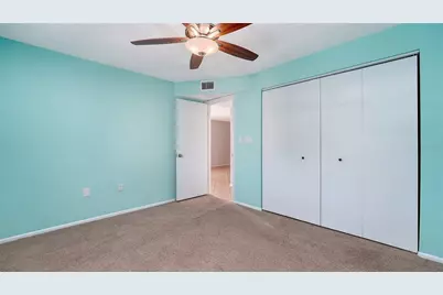 2448 Clubhouse Drive #201, Sarasota, FL 34232 - Photo 19