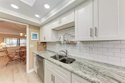 625 30th Avenue W #G403, Bradenton, FL 34205 - Photo 13