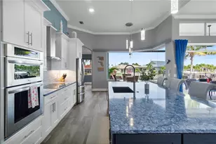 360 Capri Isles Ct, Punta Gorda, FL 33950 - Photo 33