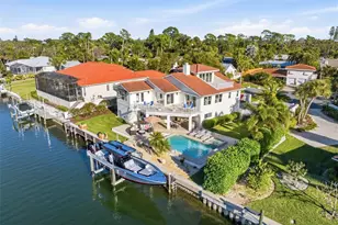 1725 Baywood Dr, Sarasota, FL 34231 - Photo 3