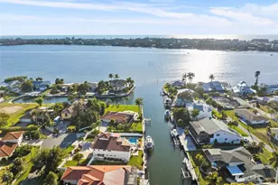 1725 Baywood Dr, Sarasota, FL 34231 - Photo 89